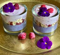 ChiasamenPudding mit Wildbeerenpulver